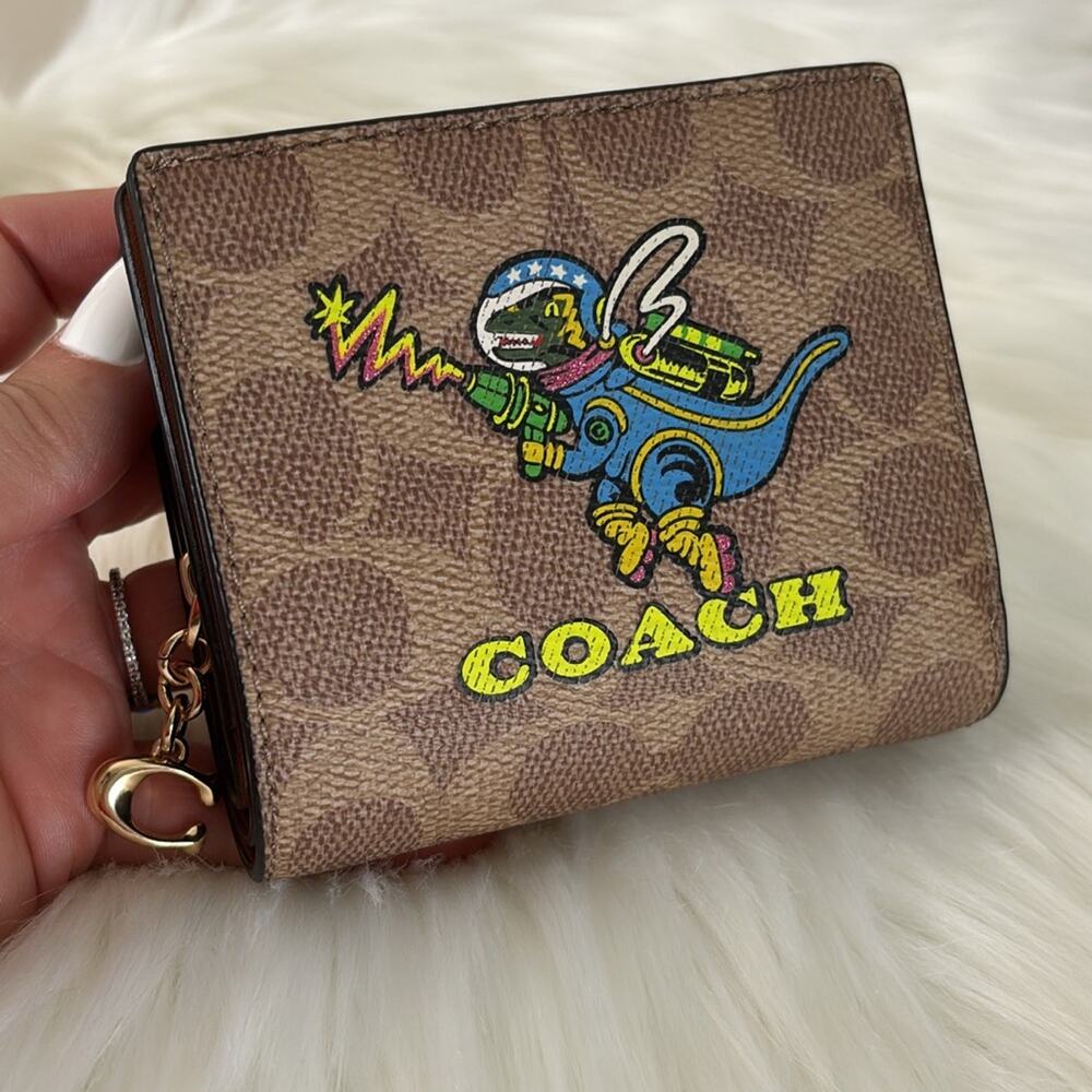 NWT Coach Cosmic Coach Snap Wallet In Signature Canvas With Rexy Print